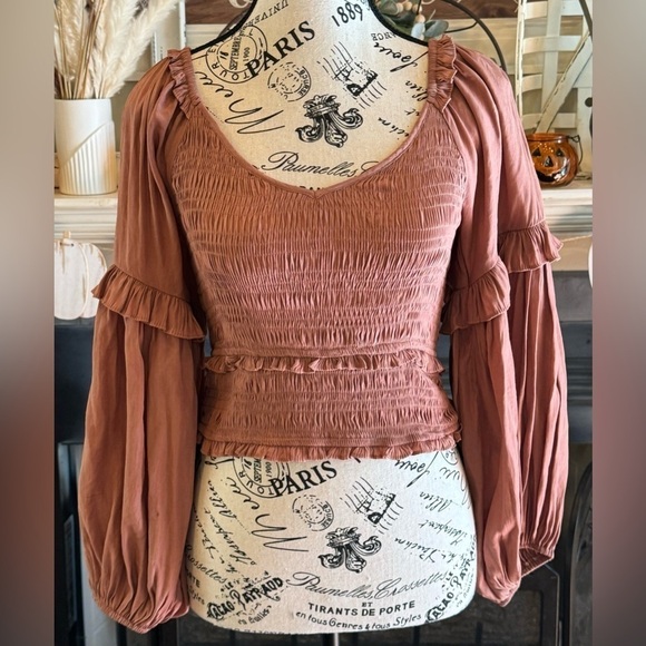 Mustard Seed Tops - Mustard Seed Ruched Fall Bubble Blouse Ruffle Sleeve Autumn Fall Women’s Small